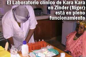 Nani y Jeanne en el laboratorio de Zinder